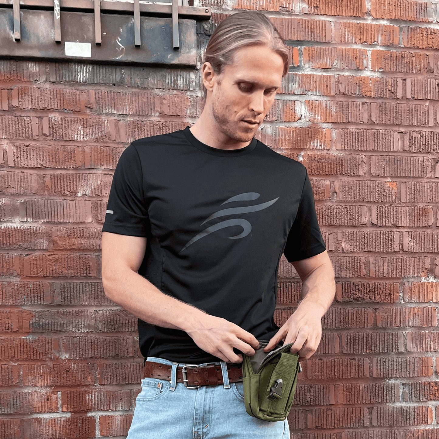 Tactical MOLLE Pouch & Waist Bag - Guardwolf