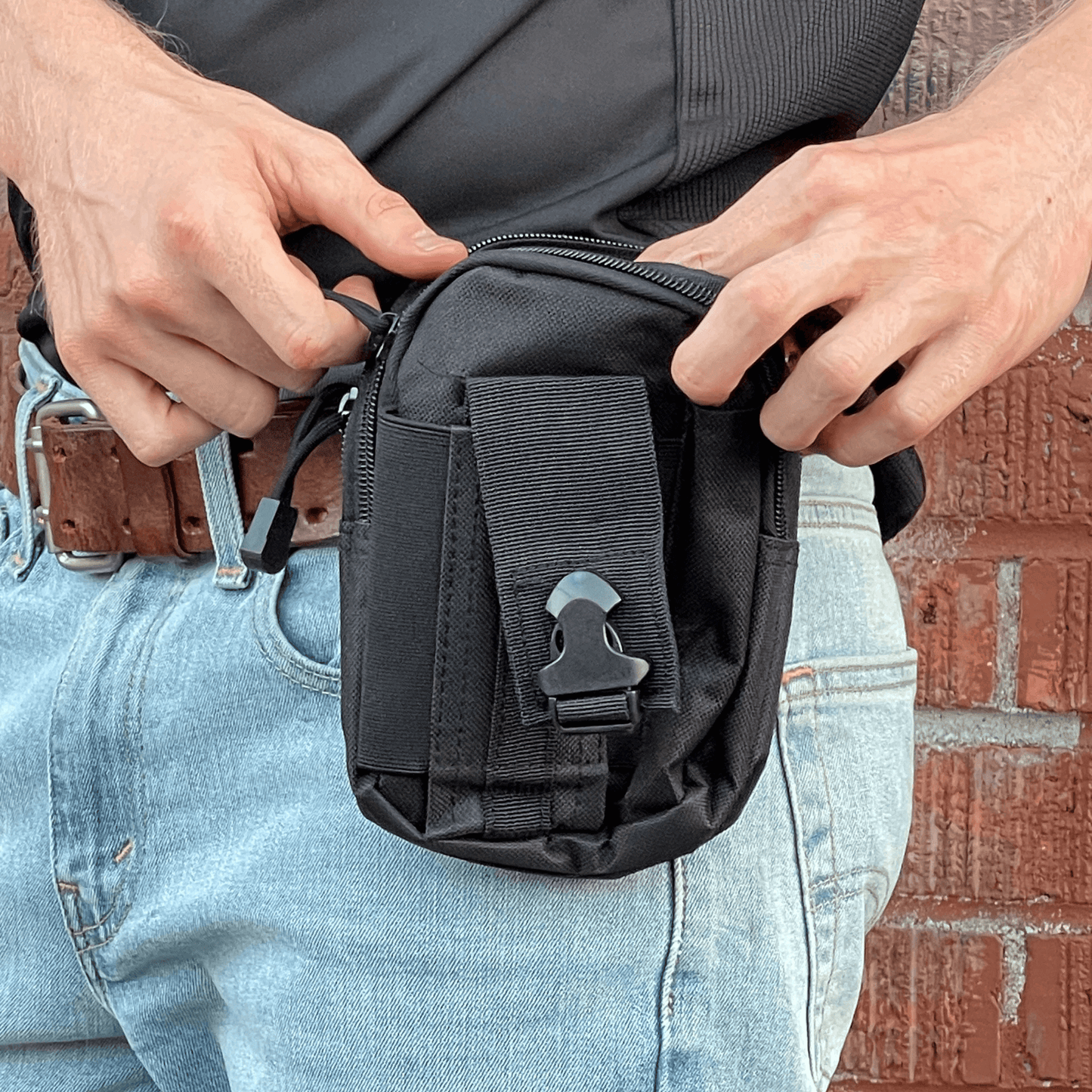 Tactical MOLLE Pouch & Waist Bag - Guardwolf