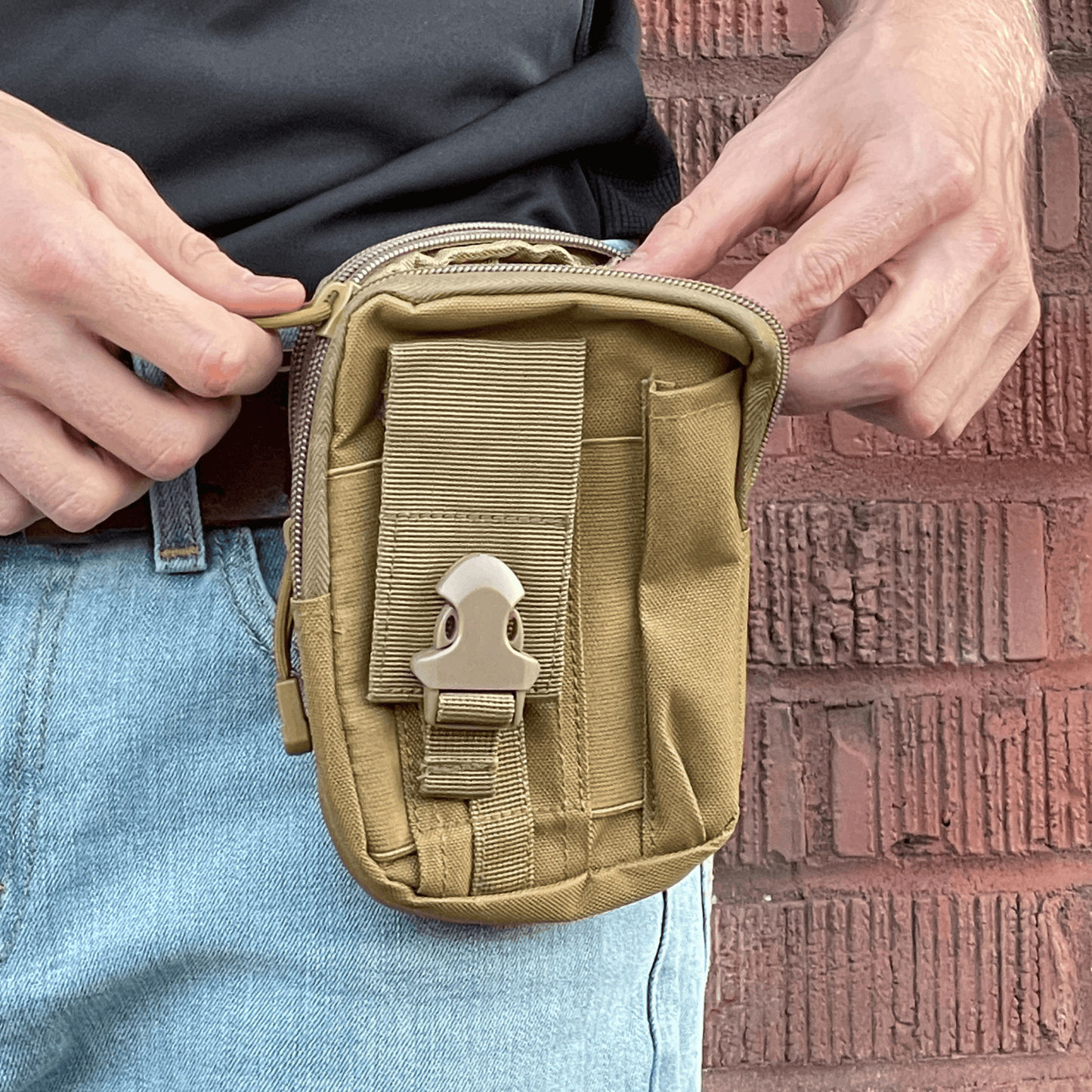 Tactical MOLLE Pouch & Waist Bag - Guardwolf