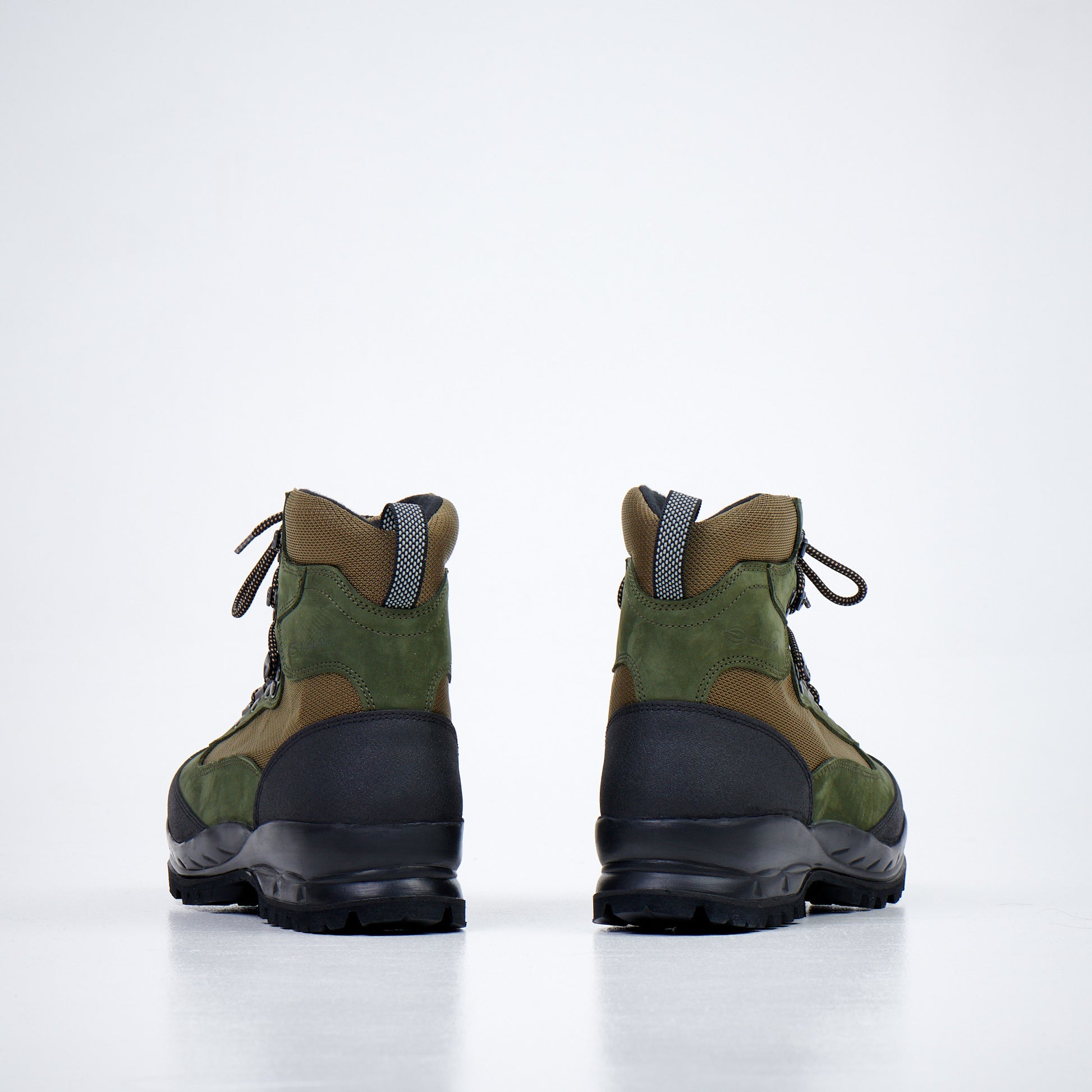 Hiking boots 550 Green / Olive - Guardwolf