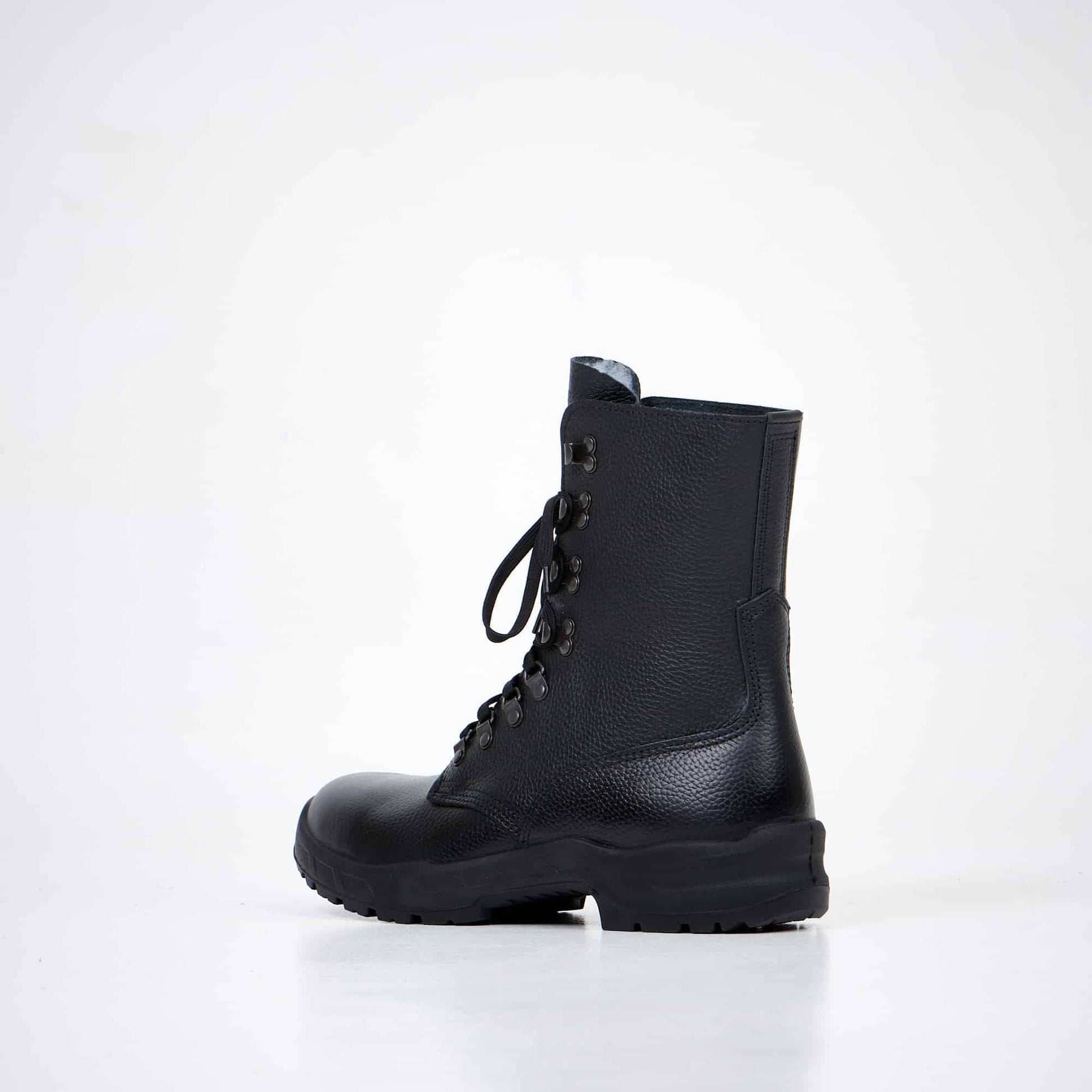 2077 Combat Boots aka M77 Boots 2.0 - Guardwolf