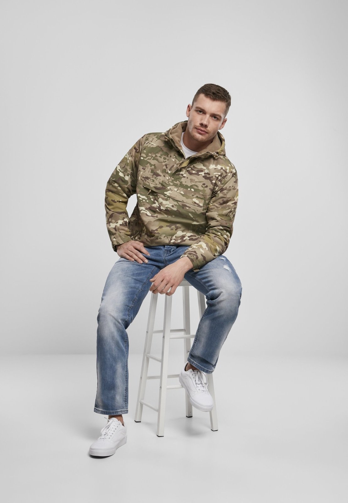 Standard Windbreaker Lightweight Weatherproof Jacket - Guardwolf